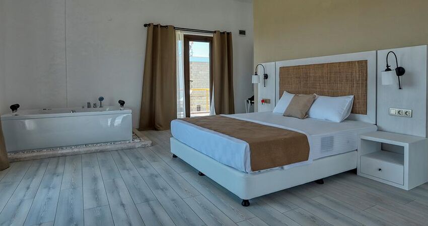 AYVALIK SEA RESORT 